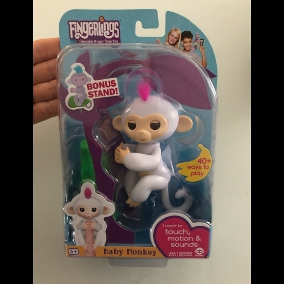 Fingerlings Baby Monkey White Sophie Bonus Stand NIP Holiday Gift Idea - Picture 1 of 2